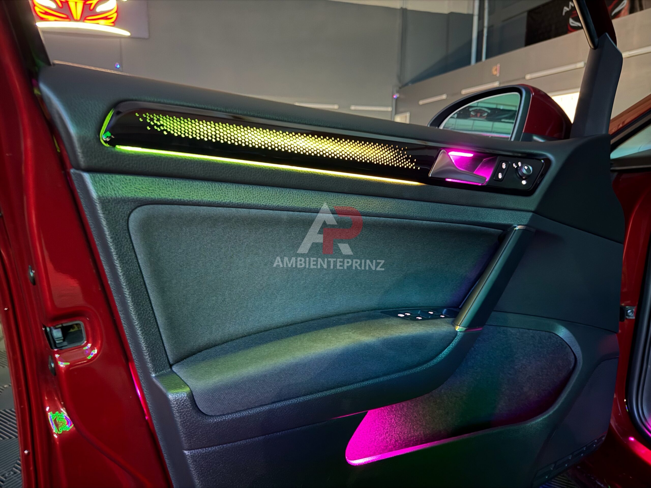 Ambientebeleuchtung für VW Golf 7 inkl. Einbau (Nachrüstung)