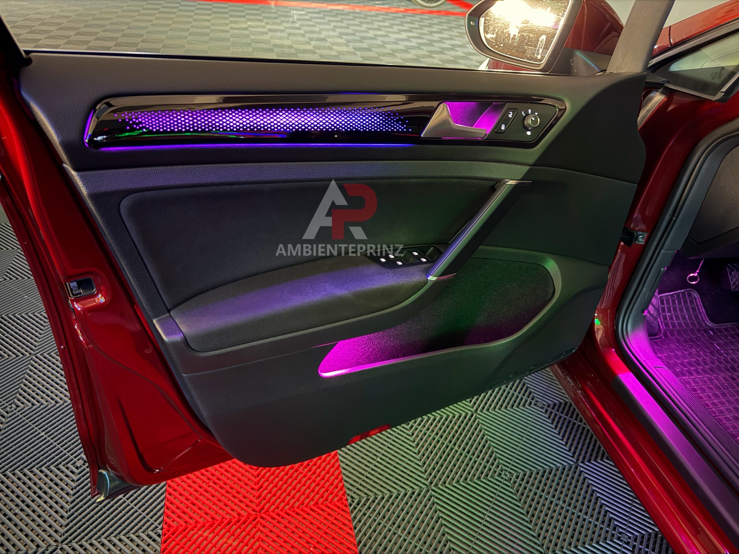 Ambientebeleuchtung für VW Golf 7 inkl. Einbau (Nachrüstung)